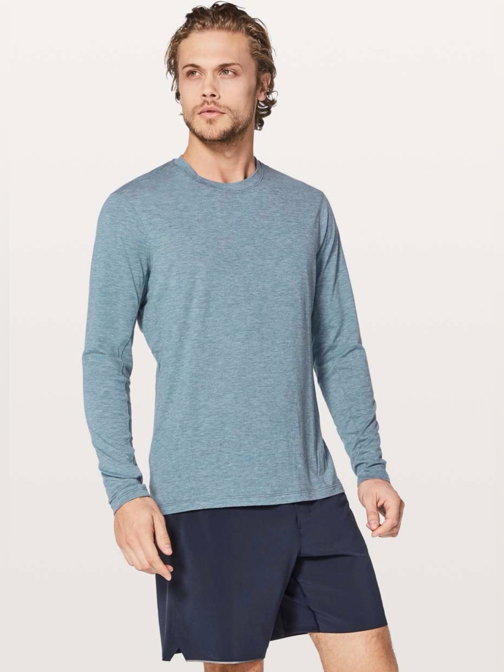 Lululemon Somatic Aero Long Sleeve
Heathered Poseidon✨